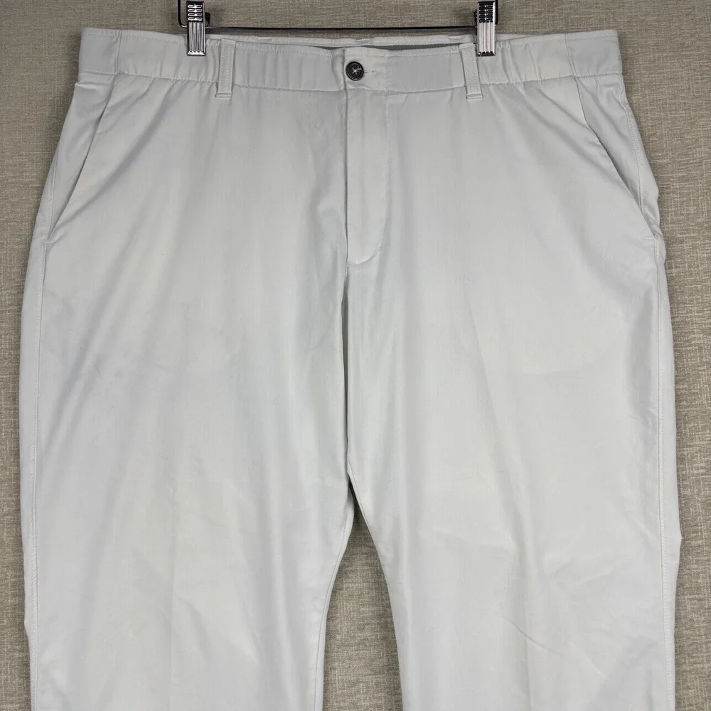 Under Armour Mens White Herringbone Golf Pants 42x30 Performance Trousers